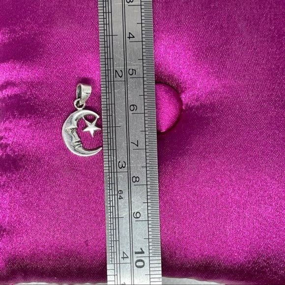 "Moon And Star" Pendant - Picture 4 of 6